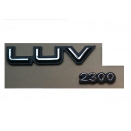Emblema Costado Luv + 2300