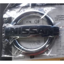 Emblema Baul o Compuerta Nissan