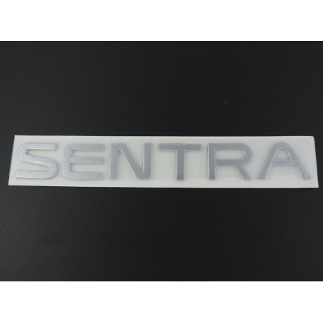 Emblema Nissan Sentra Baul