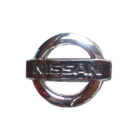Emblema persiana Nissan Urvan 2014