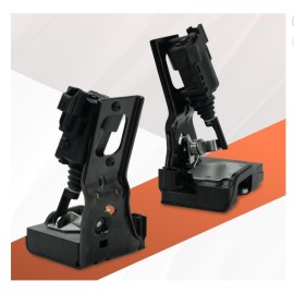 Motor eléctrico con chapa compuerta trasera