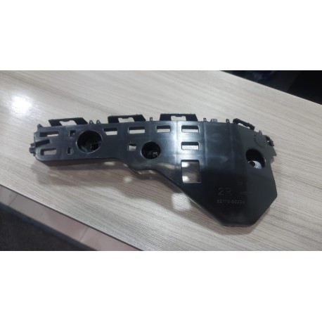 Guia bomper delantero