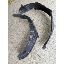 Juego Pasoruedas delanteras. Mazda B2000