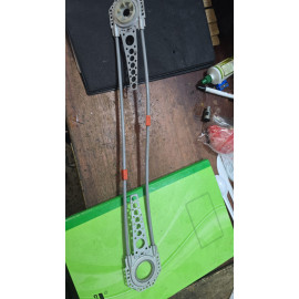 Sistema elevavidrios con guaya (camandula con motor)